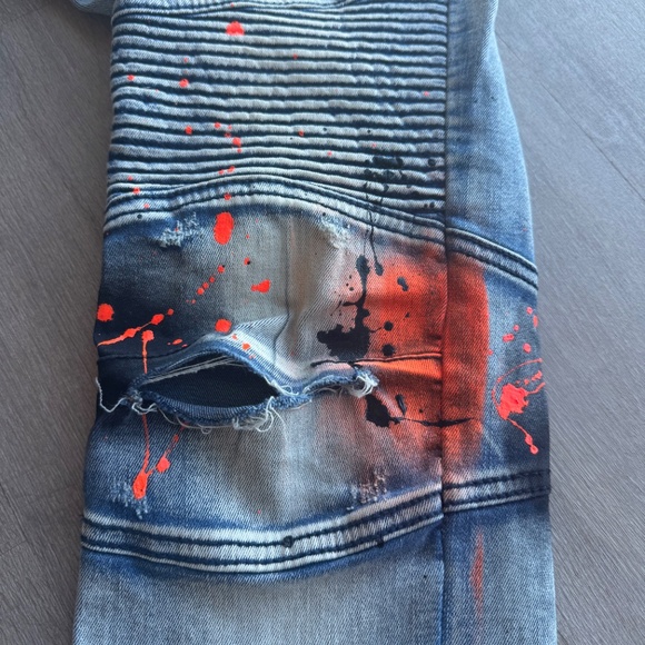 Men's Distressed Blue and Orange Skinny Jeans - Picture 8 of 8